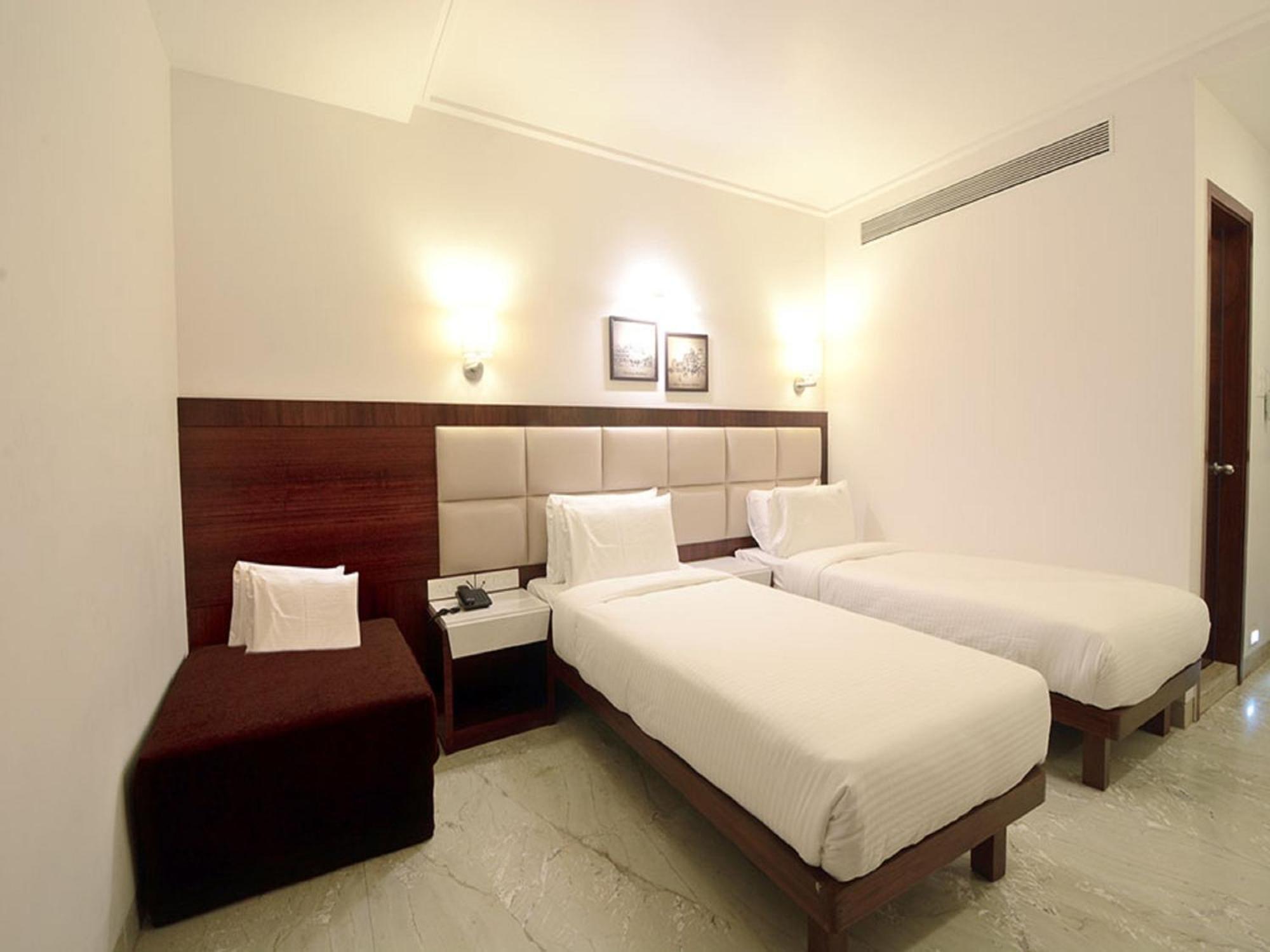 Hotel Better Home International Bombay Eksteriør billede